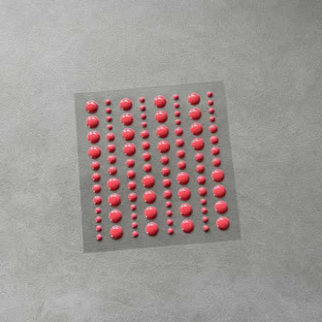 Enamel Dots Calm Red - Simple and Basic